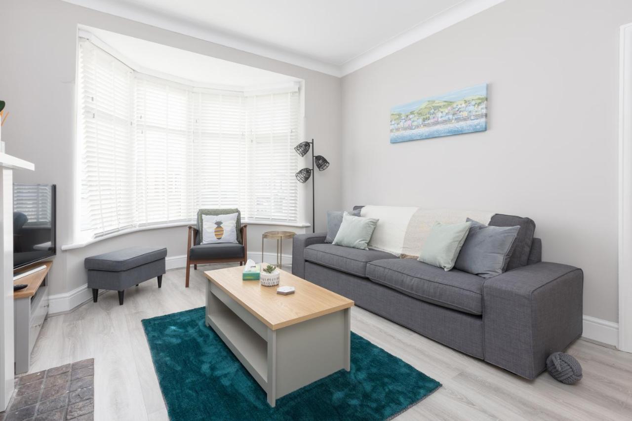 Charles Alexander Short Stay - Ansdell House Блекпул Екстериор снимка