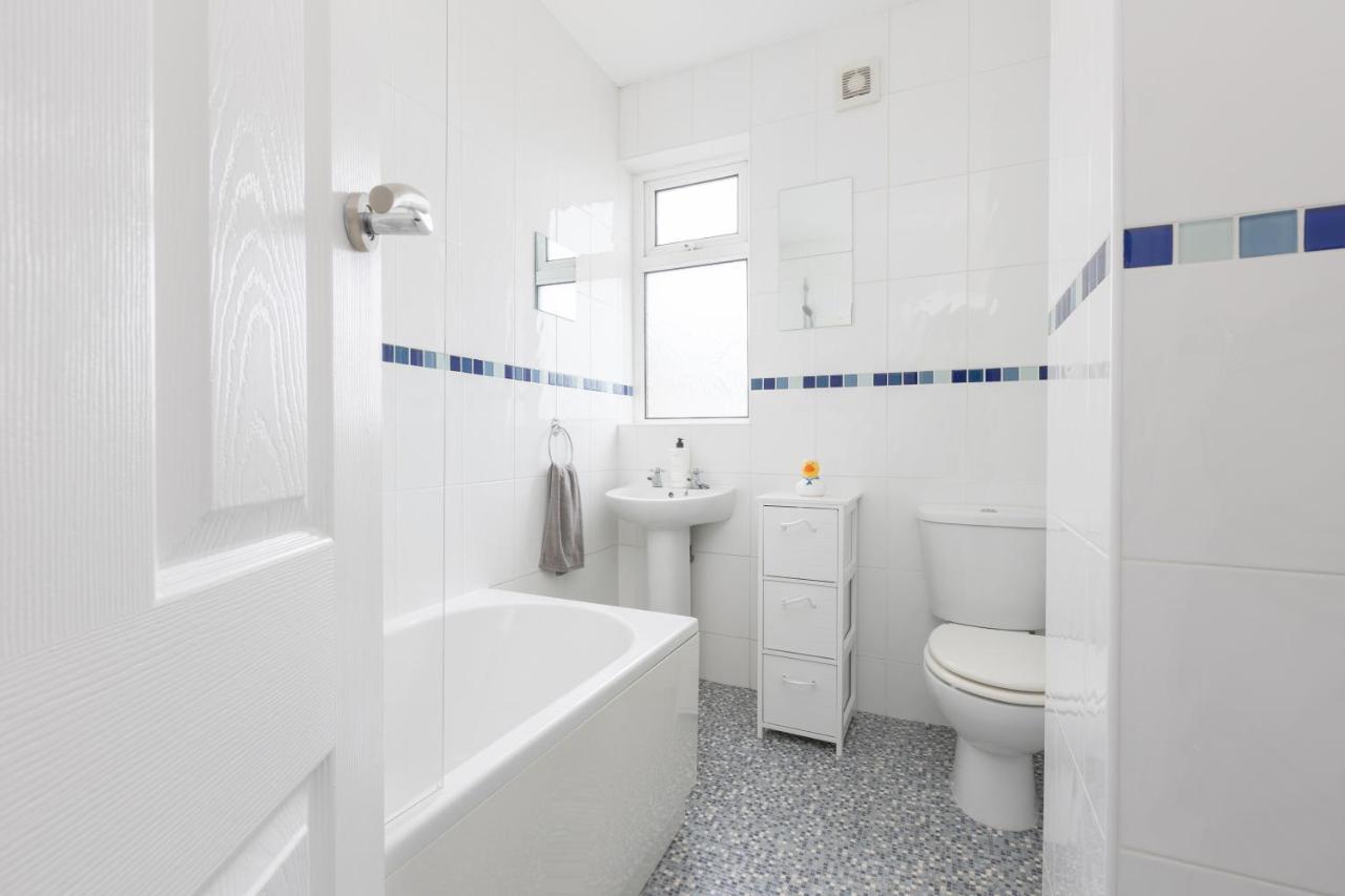 Charles Alexander Short Stay - Ansdell House Блекпул Екстериор снимка